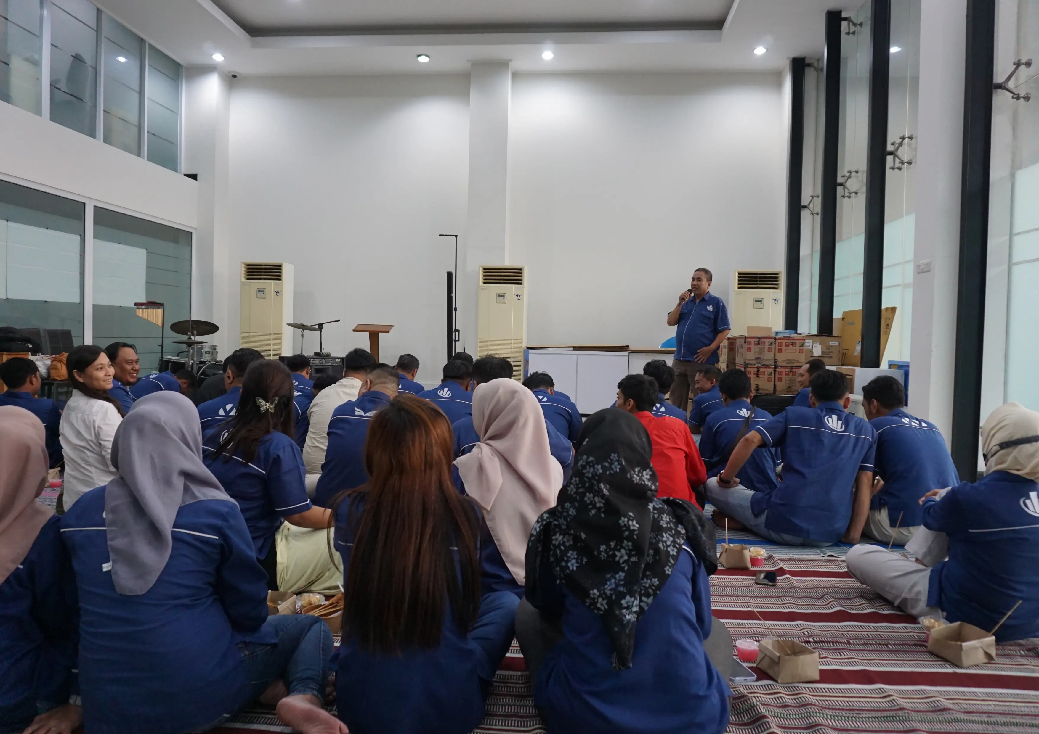 Kebersamaan di Bulan Suci dengan Buka Bersama Karyawan dalam Semangat Ramadhan 1446 H